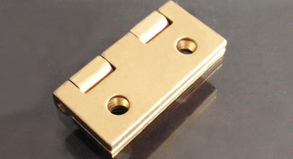 小合頁(yè),拆裝合頁(yè),長(zhǎng)合頁(yè), 扇形合頁(yè)等東莞合頁(yè),東莞鉸鏈的用途區(qū)別?