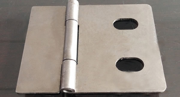 人道酬誠,業(yè)道酬精,廣有五金經(jīng)營企業(yè)真誠信用，制造東莞合頁精業(yè)求精